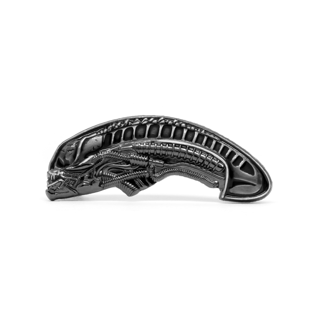 Xenomorph Molded Pin - Spoke Art