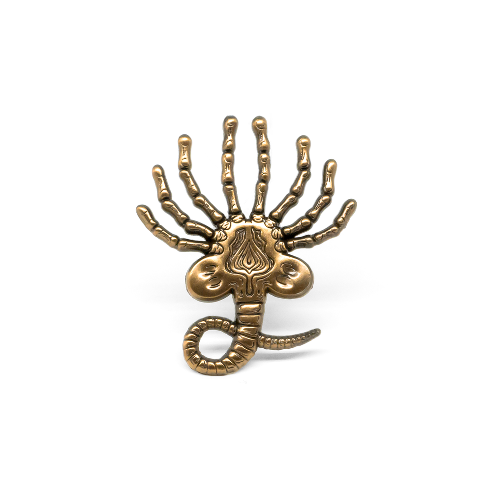 Face Hugger Cast Pin - Spoke Art