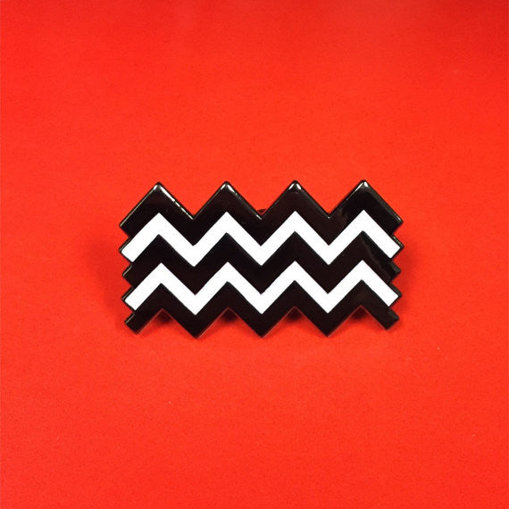 Twin Peaks Zig Zag Enamel Pin - Spoke Art